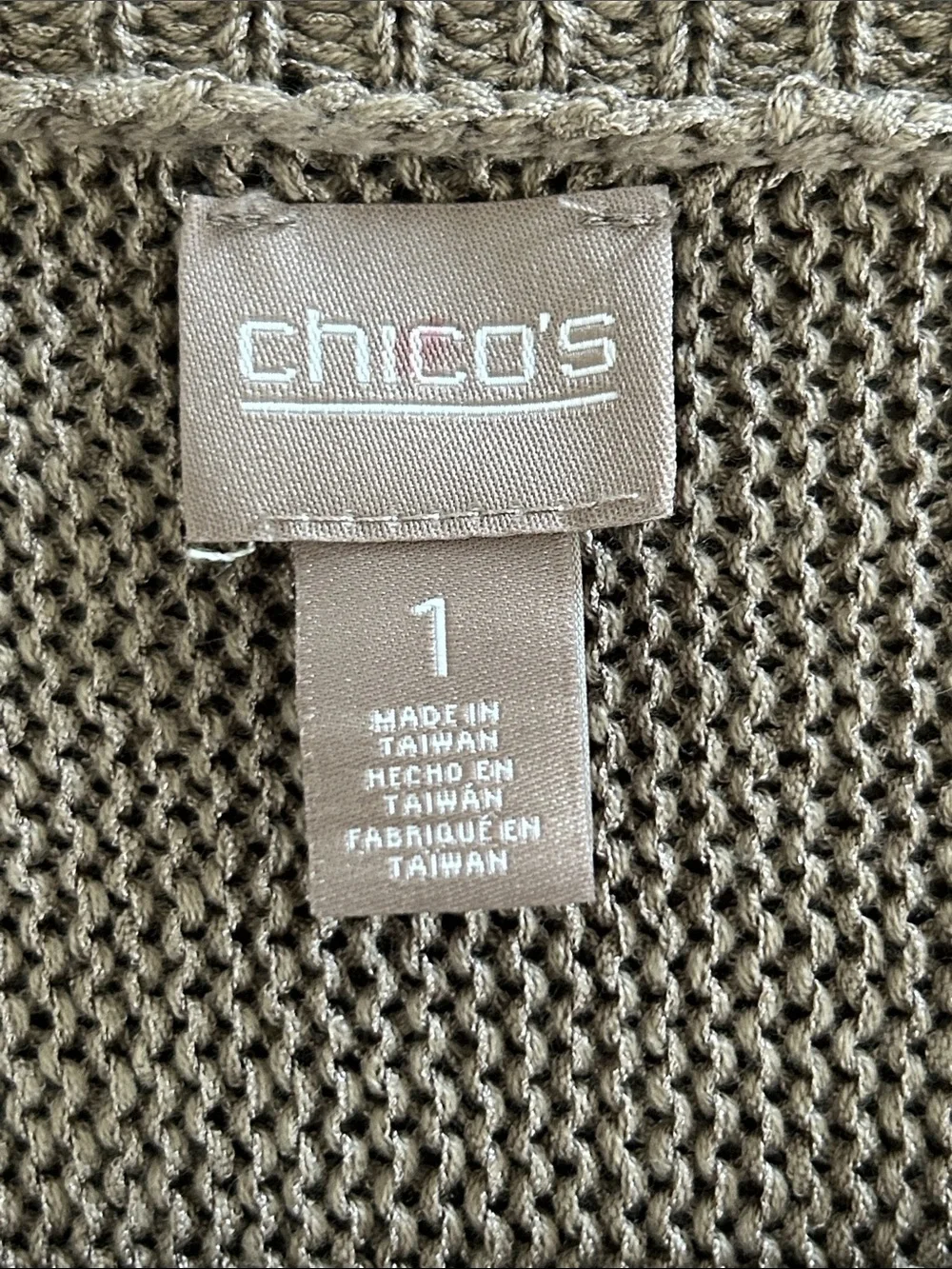 Chico’s Size 1 Neutral Knit Sweater – Minimalist Chic